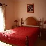1000 Roses Apart-hotel *