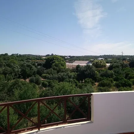 1000 Roses Aparthotel *