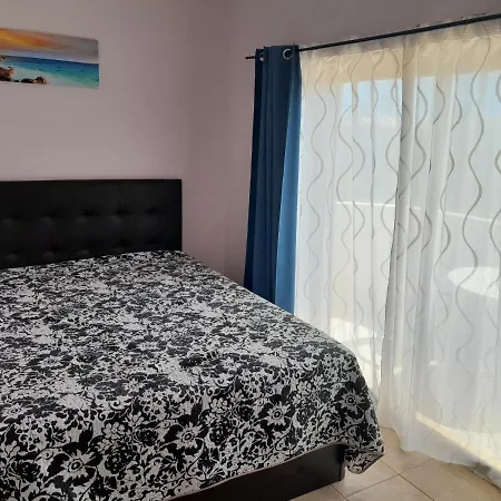 公寓式酒店 1000朵玫瑰公寓酒店