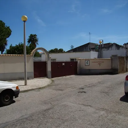 1000朵玫瑰公寓酒店 蒙卡拉帕乔