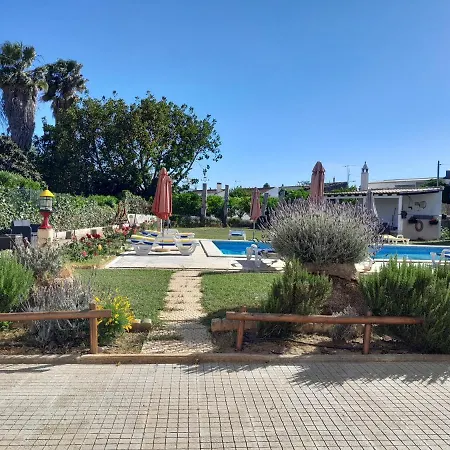 1000 Roses * Moncarapacho