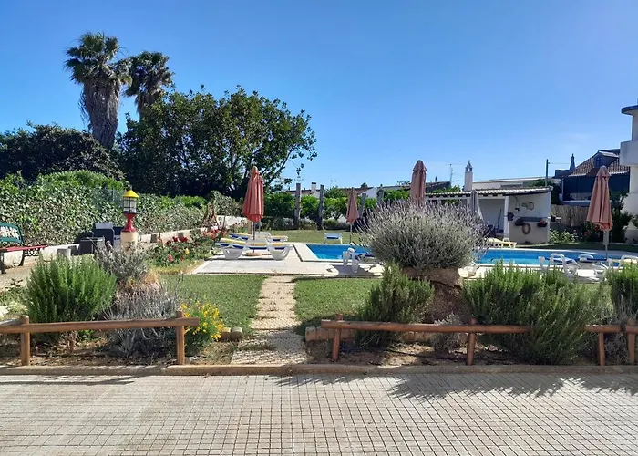 1000 Roses * Moncarapacho