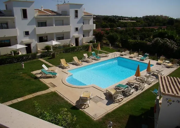 Aparthotel 1000 Roses *